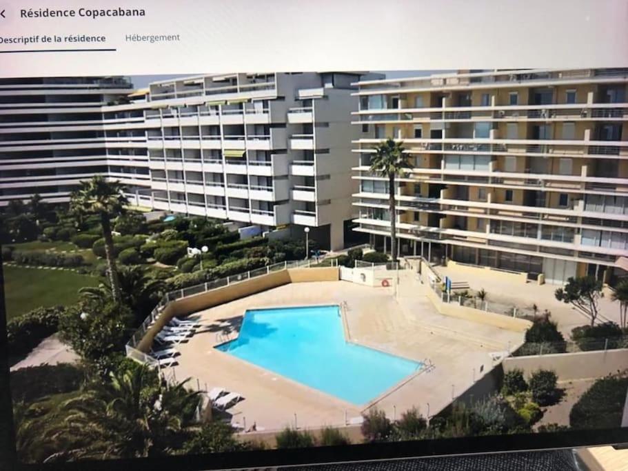 Location Les Pieds Dans L'Eau Apartment Canet-en-Roussillon Exterior foto